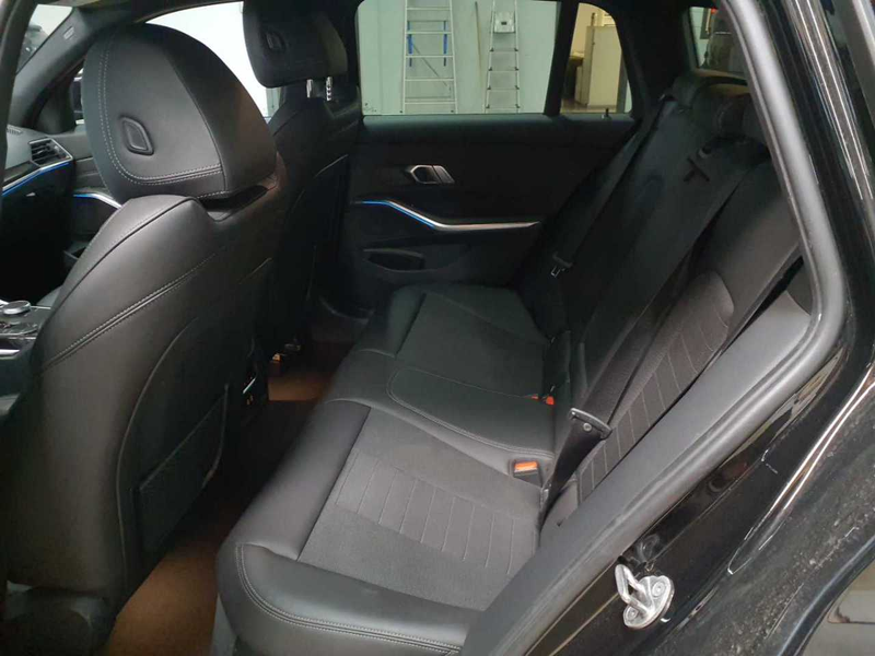 BMW 320 320e Touring Aut. Sport Line NAVI LED PDC — photo 13
