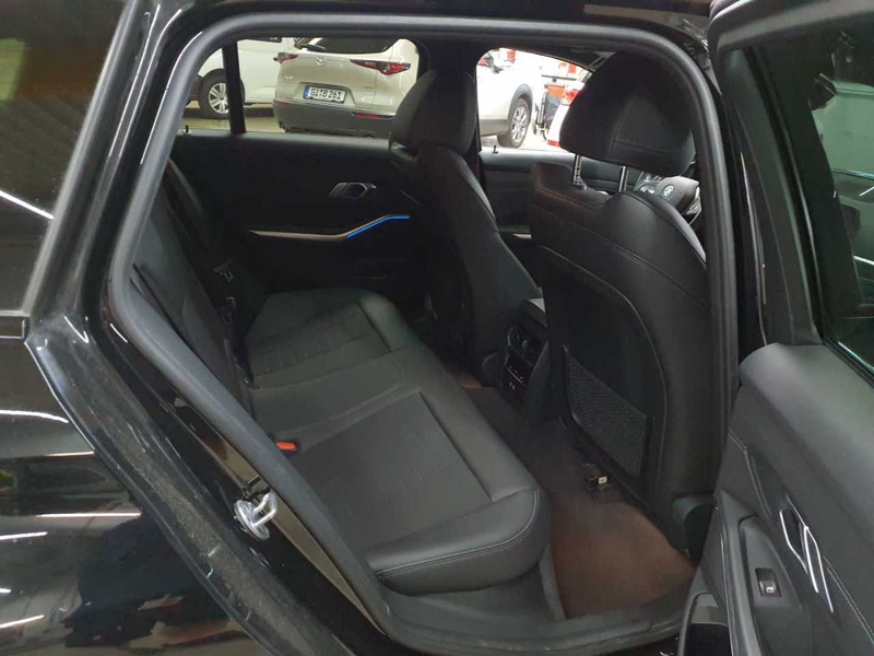 BMW 320 320e Touring Aut. Sport Line NAVI LED PDC — photo 14