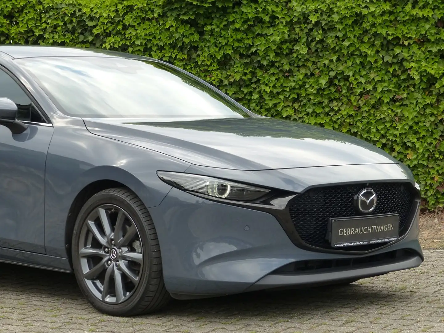 Mazda 3 SKYACTIV-G 2.0 M Hybrid SELECTION+BOSE+DESIGN-P.+A Gris - 2