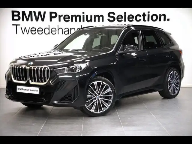 BMW X1 M PACK PANOTAMADAK TREKHAAK DRIVE ASSIST PROF HARM