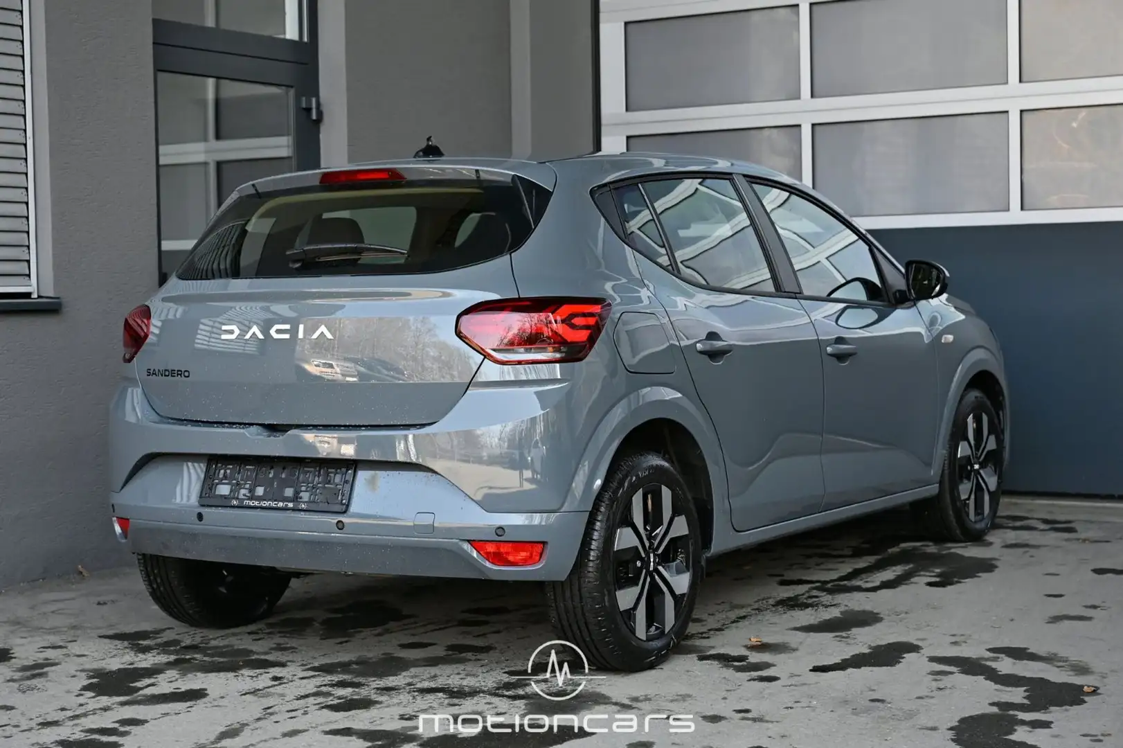 Dacia Sandero III 1.0 TCe 90 Expression Pickerl NEU Grau - 2