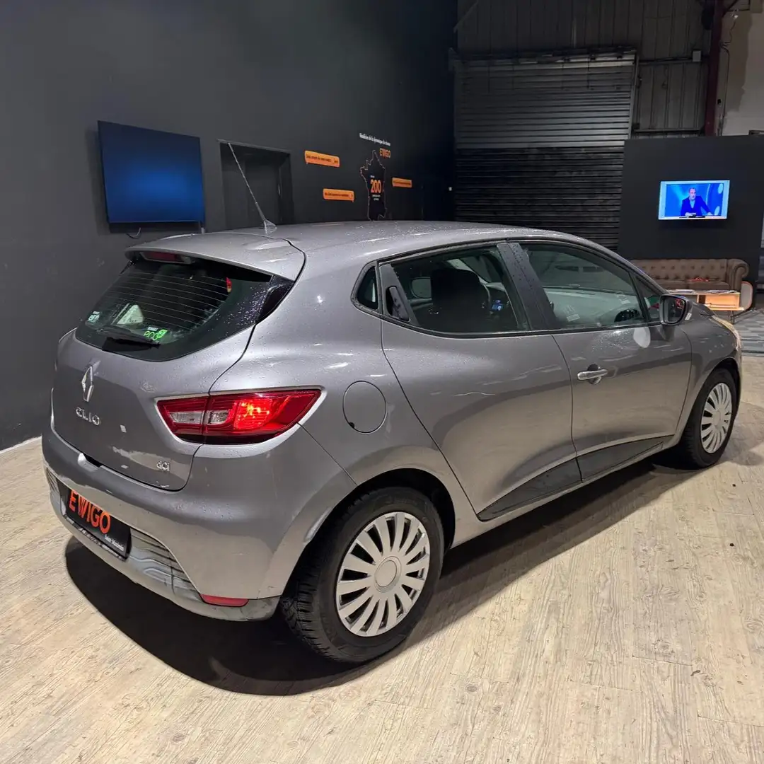 Renault Clio 1.5 DCI 75 BUSINESS ENTRETIEN DISTRUTION CHANGER - 2