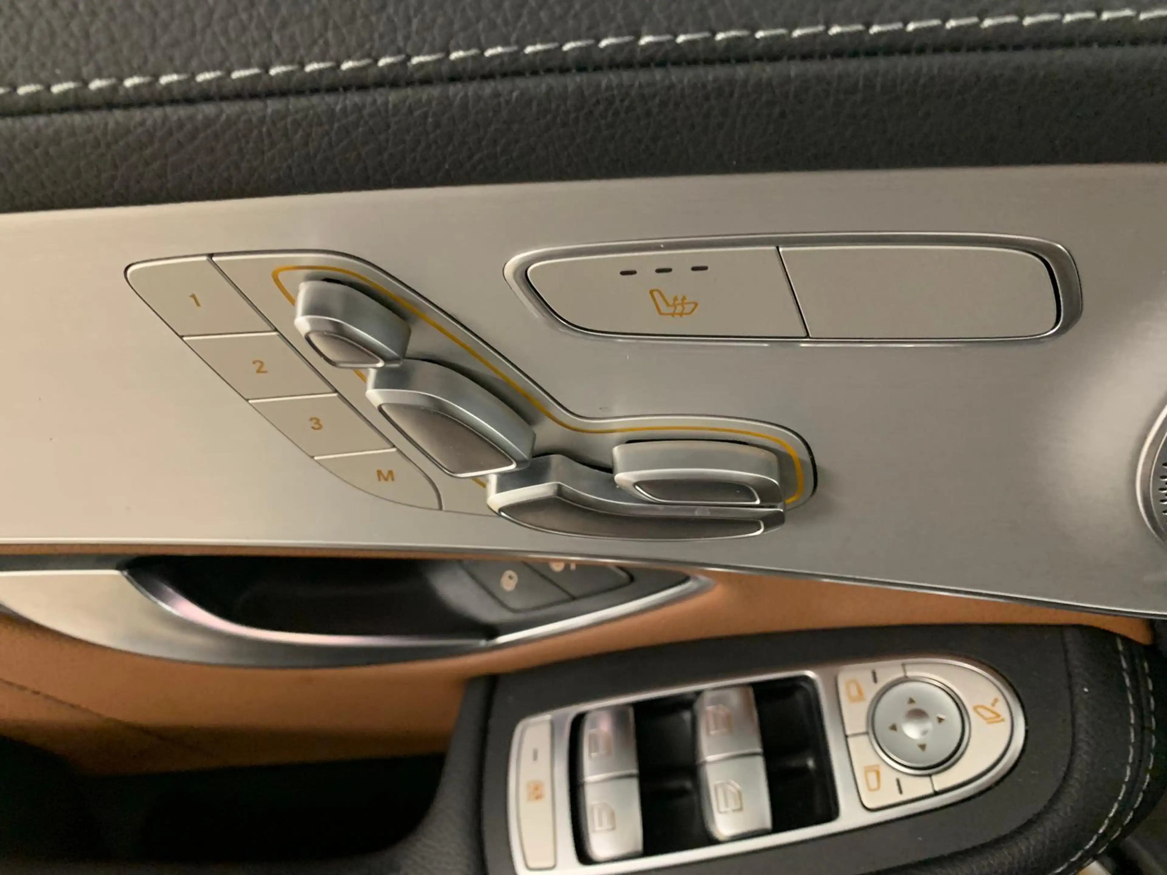 Mercedes-Benz GLC 43 AMG 4M Coupé VirtCockp Airmatic 360Distr+ — photo 13
