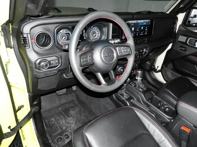 Jeep Wrangler view 5