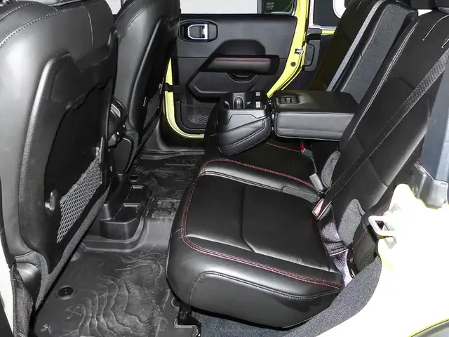 Jeep Wrangler view 14
