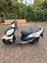 Suzuki Avenis - thumbnail 3