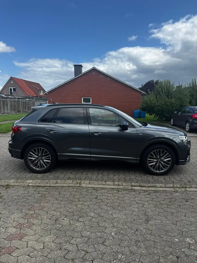 Audi Q3 40 TFSI quattro S tronic line - 2
