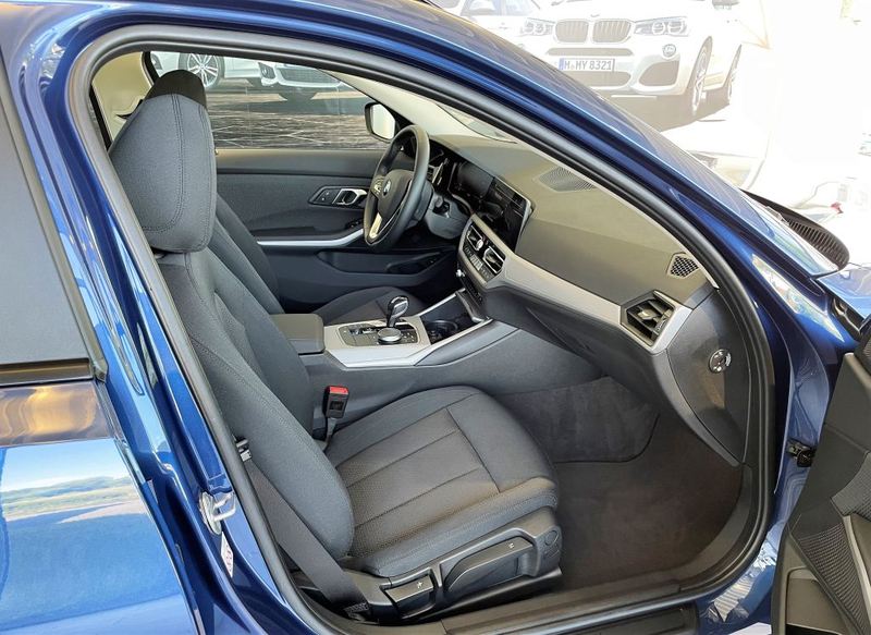BMW 318 i Touring Aut. ACC+LED+LIVE+SPUR+DAB+HIFI+AL — photo 5