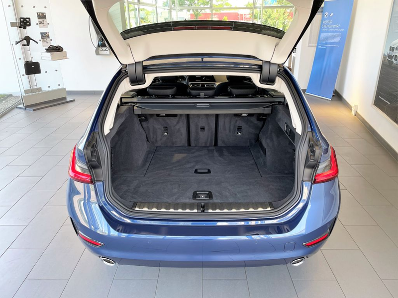 BMW 318 i Touring Aut. ACC+LED+LIVE+SPUR+DAB+HIFI+AL — photo 13
