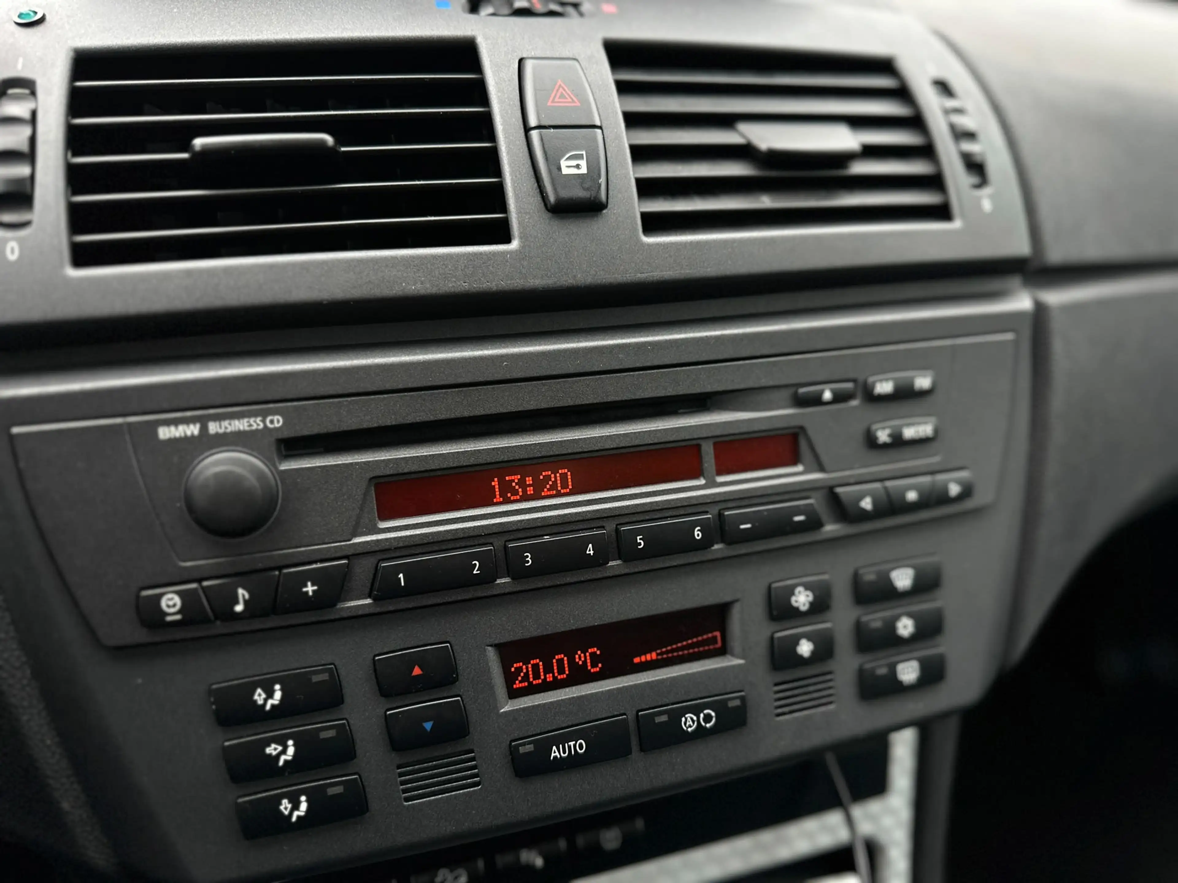 BMW X3 3.0i Executive | Automaat | Panorama | Trekhaak | — photo 36