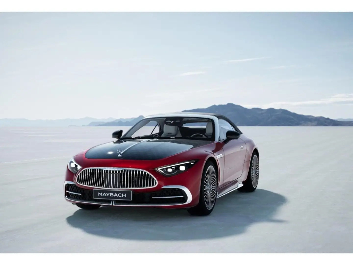 Mercedes-Benz SL 680 Maybach Monogram Series Pattern auf Motorhaube Rot - 1