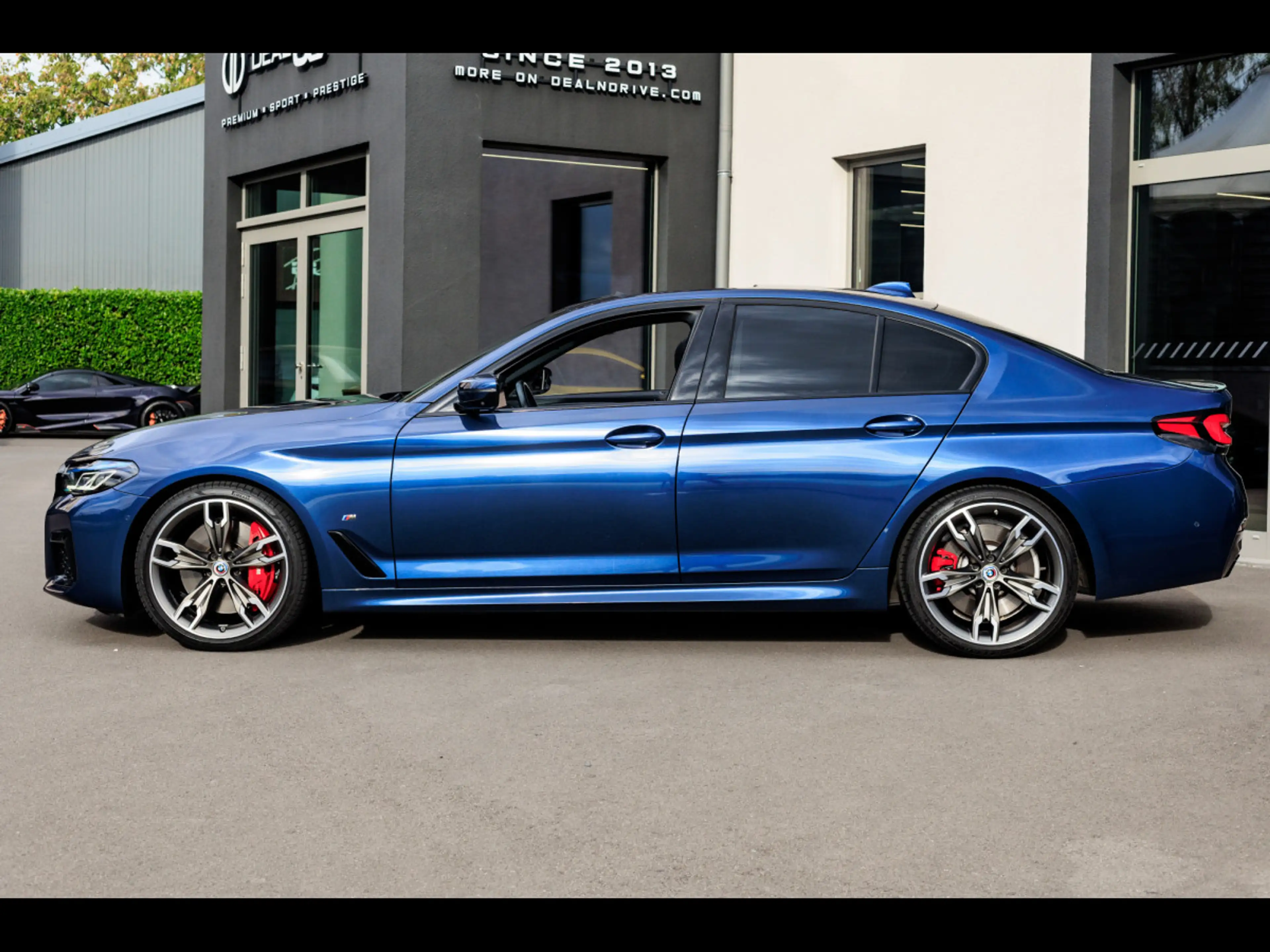 BMW M550 LIMOUSINE XDRIVE°SERVICE INCLUSIVE 5/29°LASER°360 — photo 2