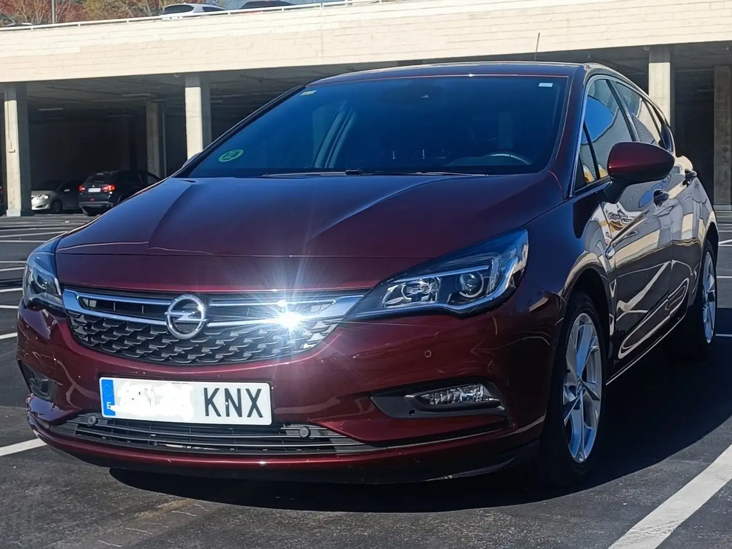 Opel Astra Astra + Burdeos - 1
