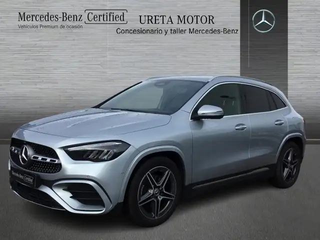Mercedes-Benz GLA 200 7G-DCT