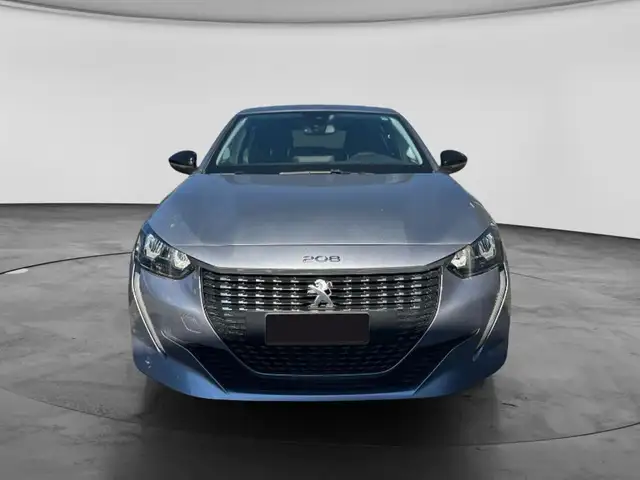 Peugeot 208 view 2