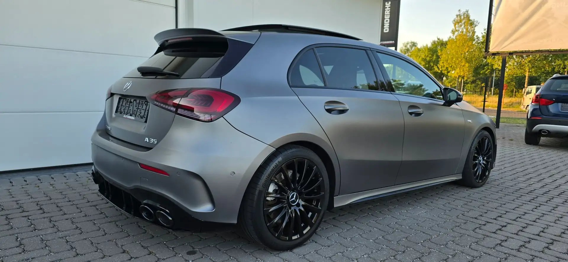 Mercedes-Benz A 35 AMG 4Matic AMG Speedshift DCT 7G PANO/CAMERA/GARANTIE Gri - 2