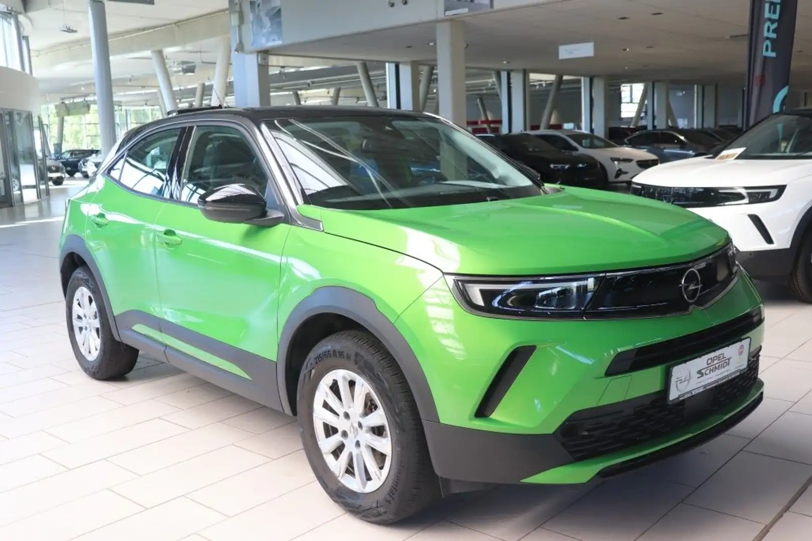 Opel Mokka-E Edition Grün - 2