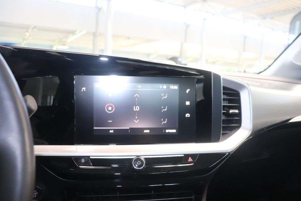 Opel Mokka E