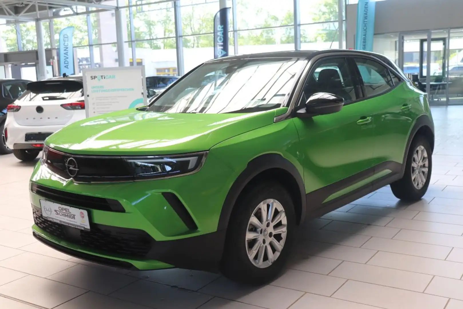 Opel Mokka-E Edition Grün - 1