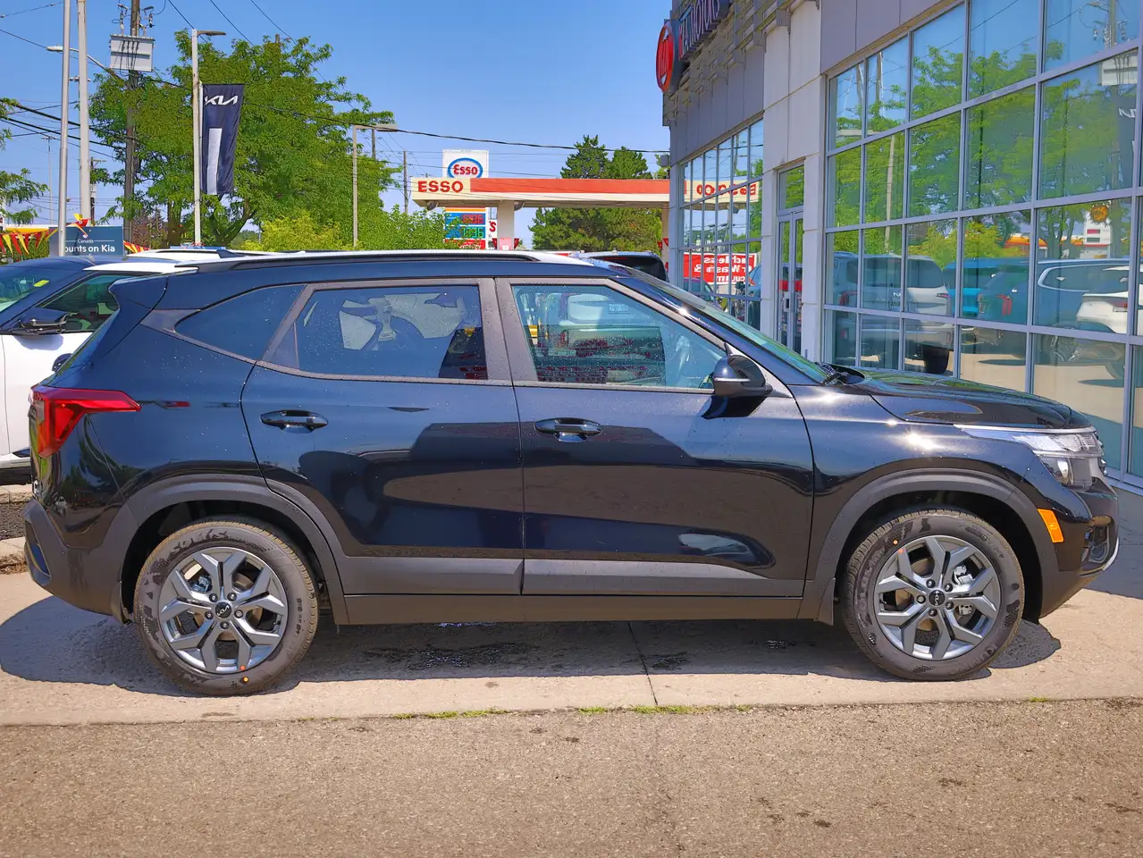 Kia Seltos снимка Kia Seltos
