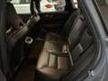 Volvo XC60 B4 Momentum Pro FWD Aut. Gris - thumbnail 17