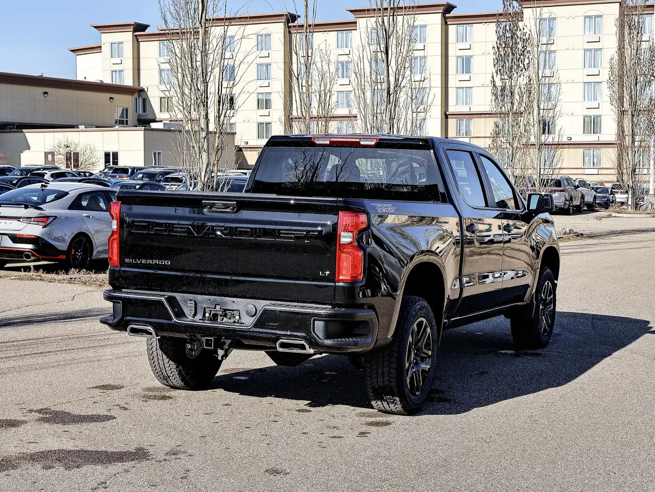 Chevrolet Silverado 1500 снимка Chevrolet Silverado 1500