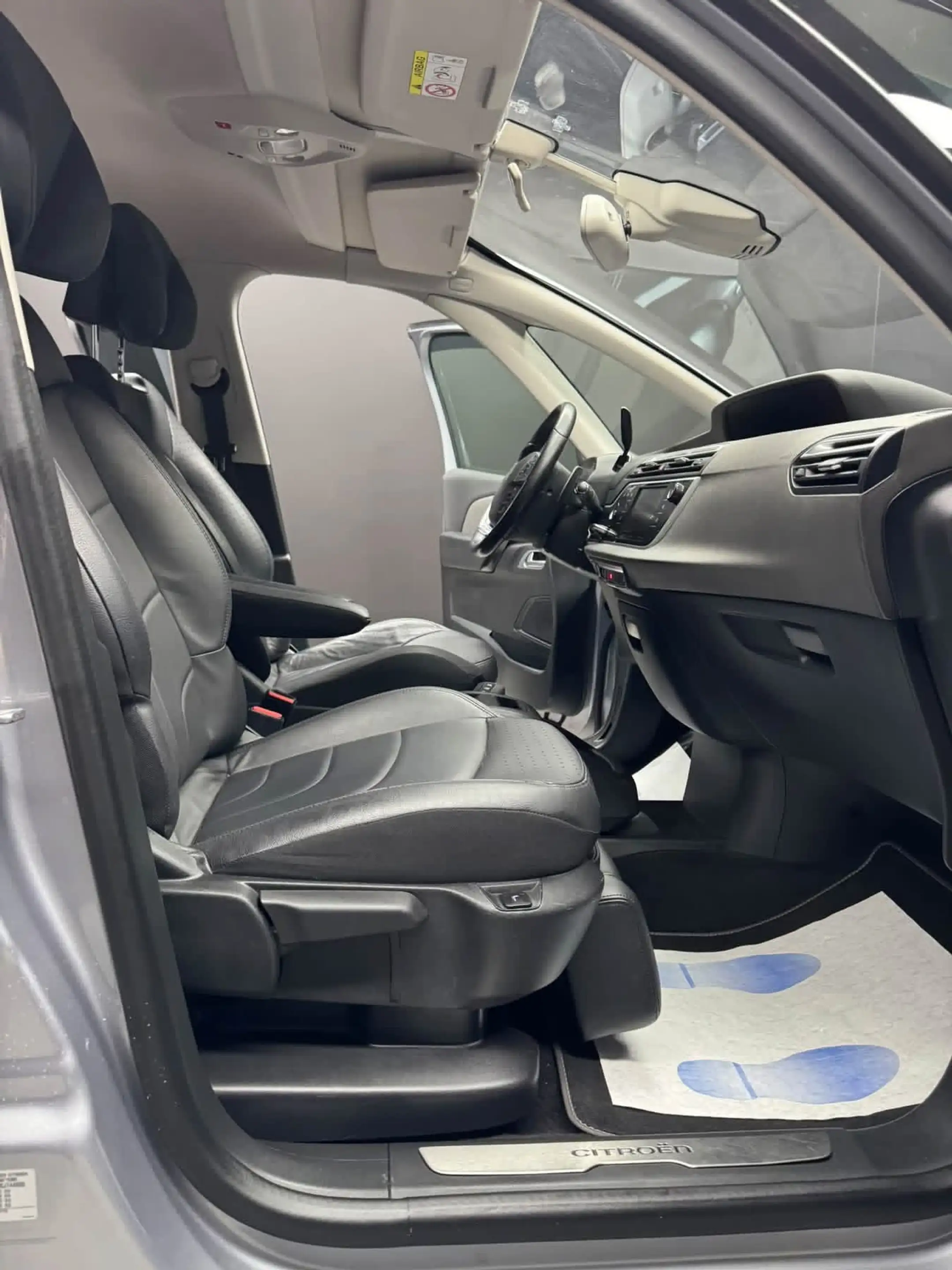 Citroen C4 SpaceTourer C4 Spacetourer 1.5 BlueHDi 7 places **12 mois de garantie** — photo 12