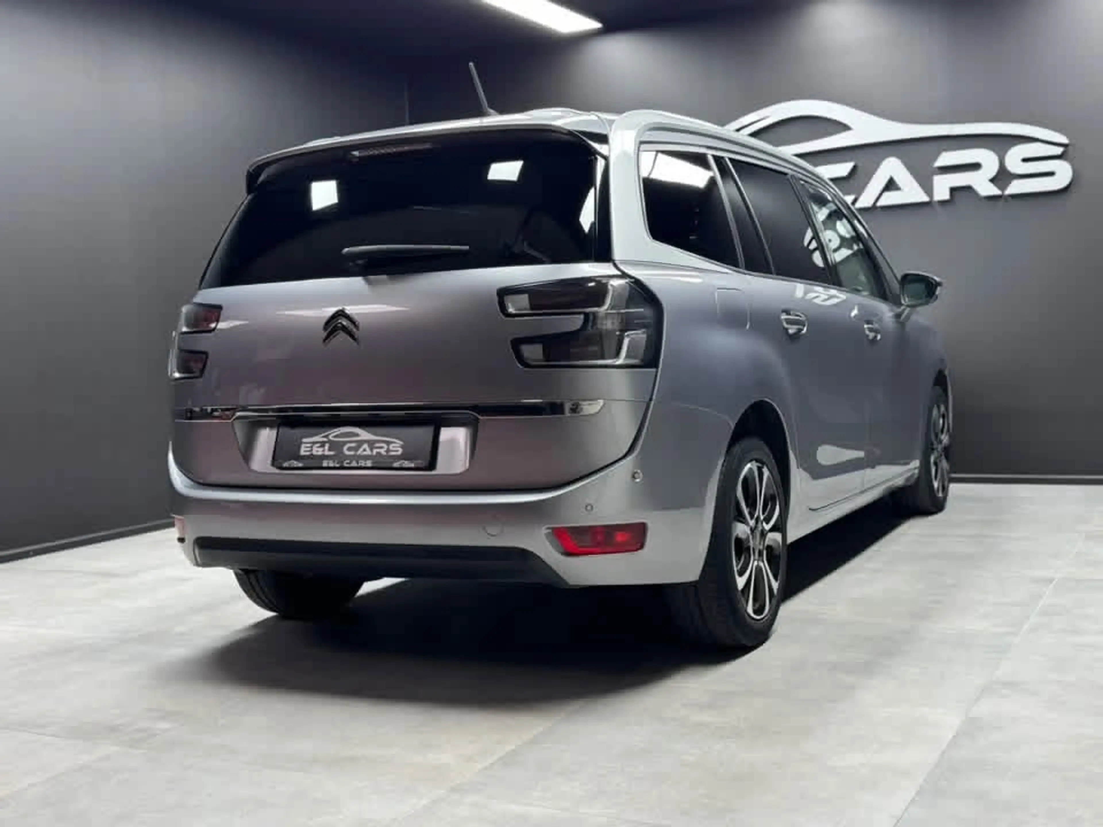 Citroen C4 SpaceTourer C4 Spacetourer 1.5 BlueHDi 7 places **12 mois de garantie** — photo 4