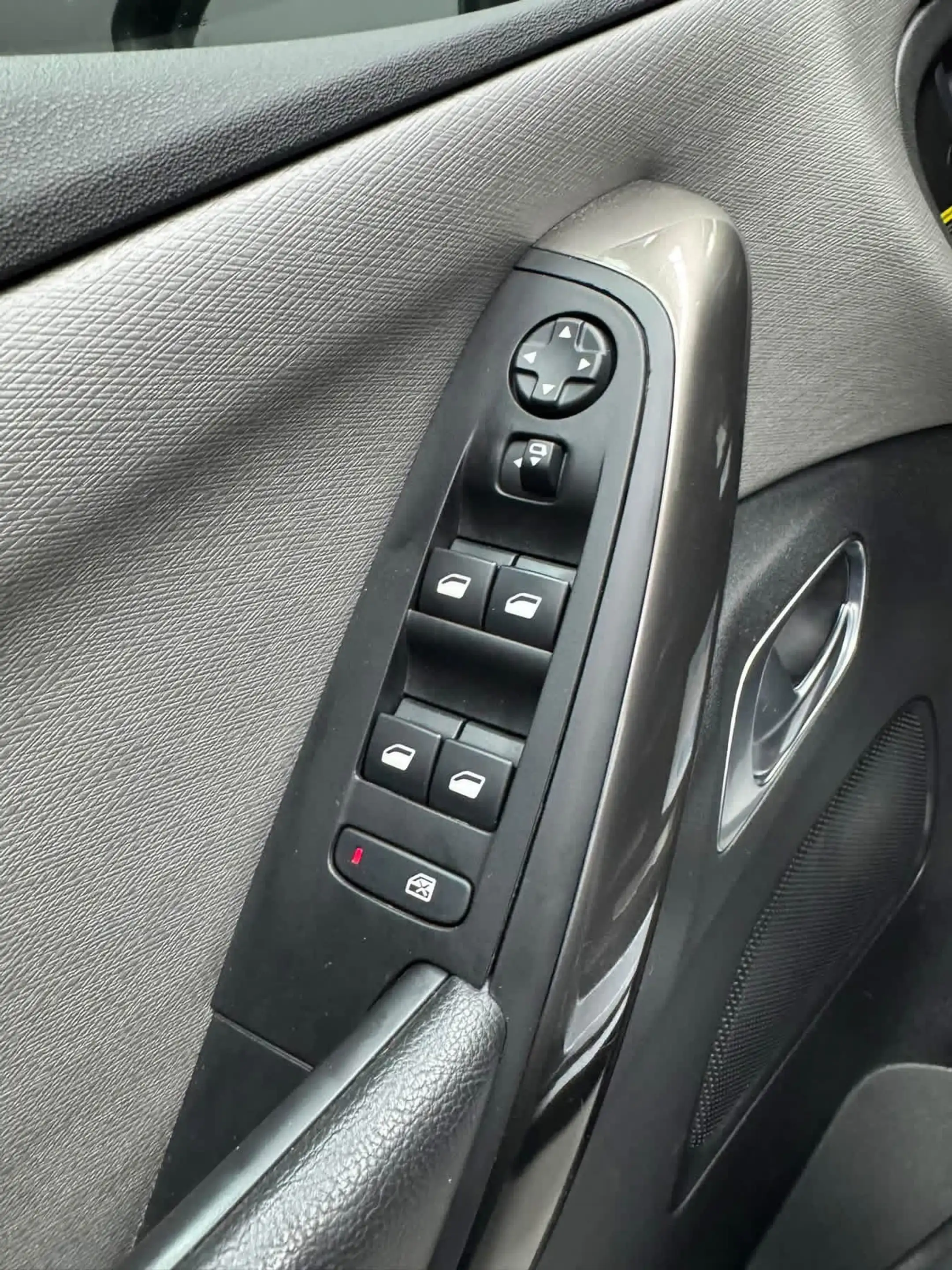Citroen C4 SpaceTourer C4 Spacetourer 1.5 BlueHDi 7 places **12 mois de garantie** — photo 11
