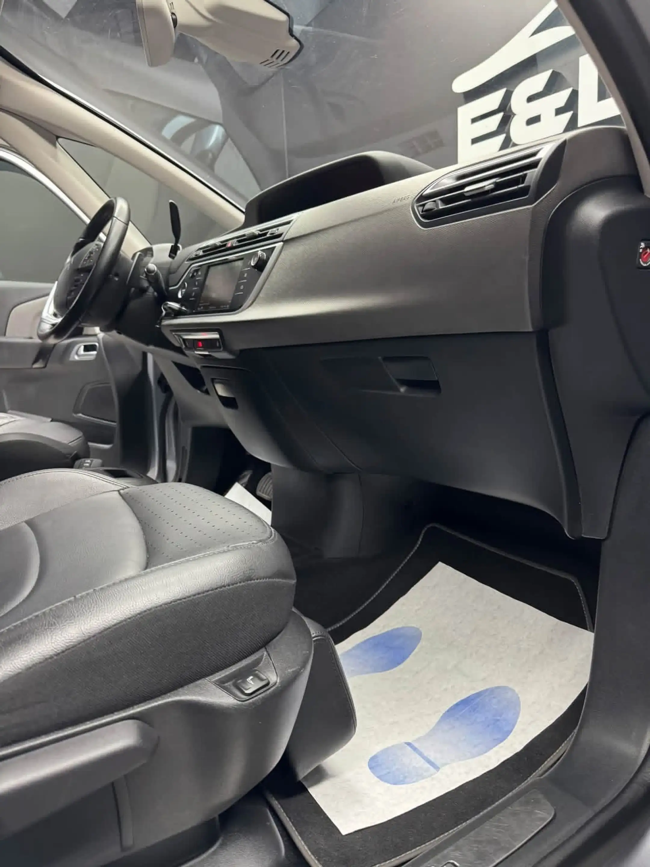 Citroen C4 SpaceTourer C4 Spacetourer 1.5 BlueHDi 7 places **12 mois de garantie** — photo 13