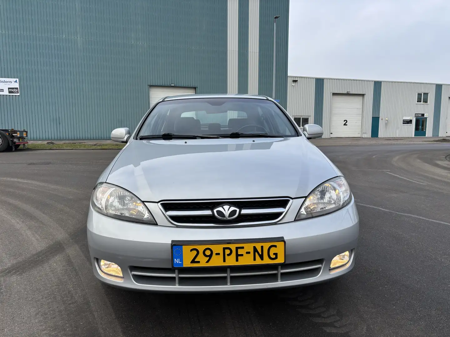 Daewoo Lacetti 1.8-16V Class 125 PK. Origineel slechts 73.000 KM Silber - 2