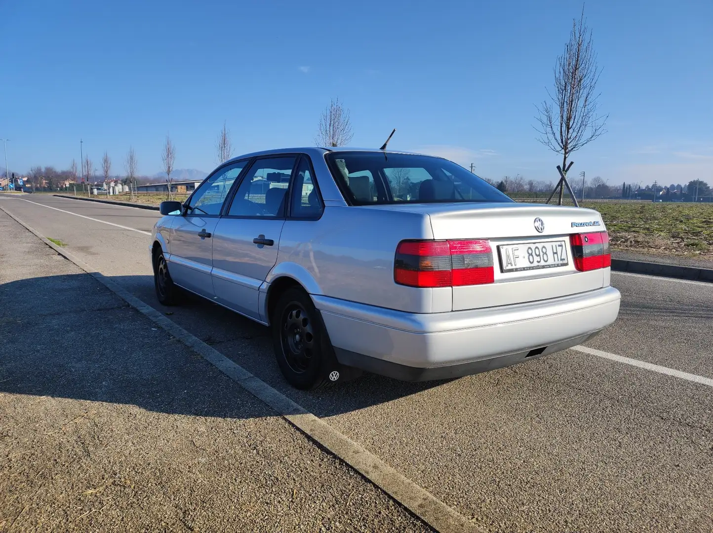 Volkswagen Passat 1.6 GLX Highland - 2