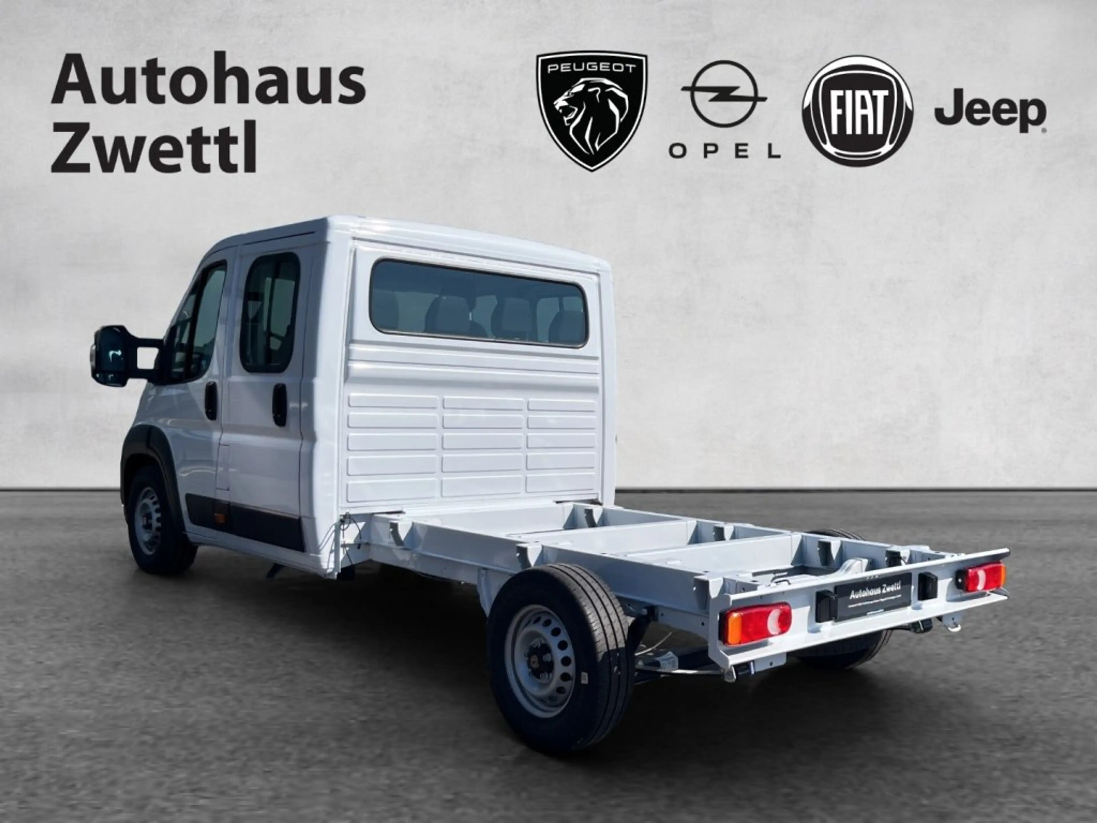 Peugeot Boxer DK L3 3.5T Heavy BHDI 140 — photo 4