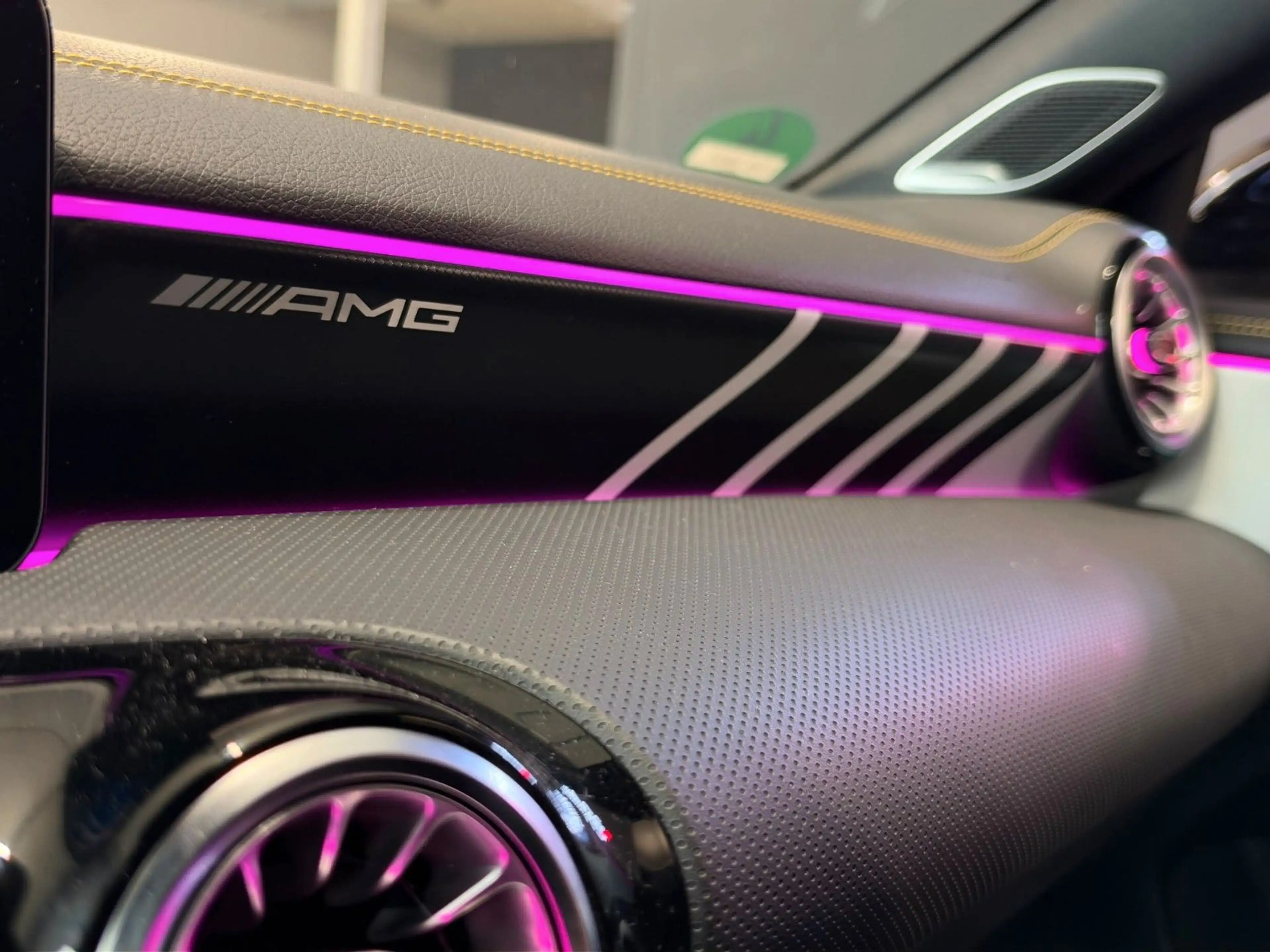 Mercedes-Benz CLA 45 AMG / Driv. Package/ — photo 10
