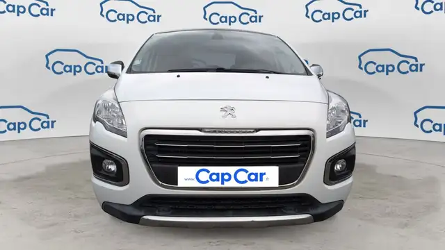 Peugeot 3008 view 5