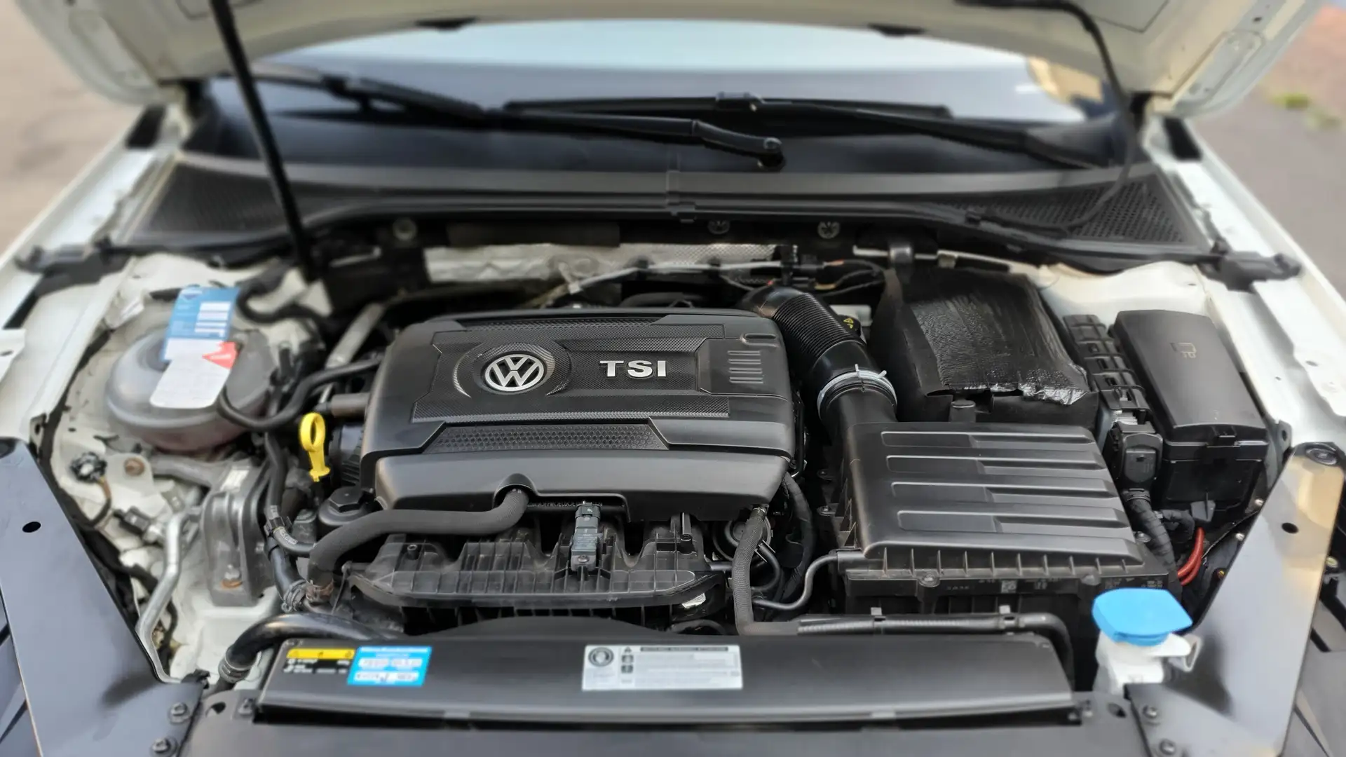 Volkswagen Passat Variant 1.8 TSI (BlueMotion Technology) DSG Comfortline Weiß - 2