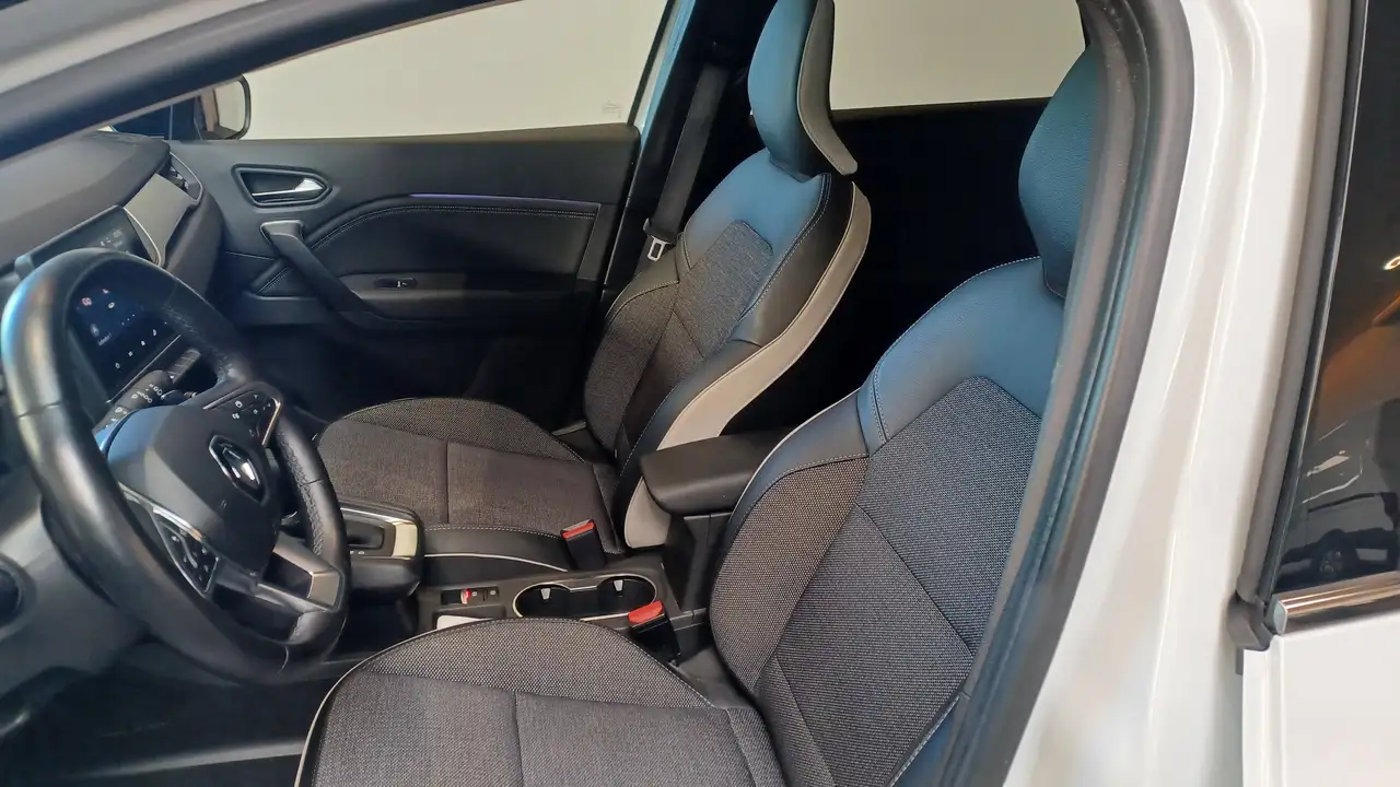 Renault Captur techno mild hybrid 140 EDC, миниатюра 9