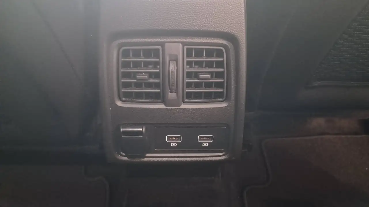 Renault Captur techno mild hybrid 140 EDC, миниатюра 12