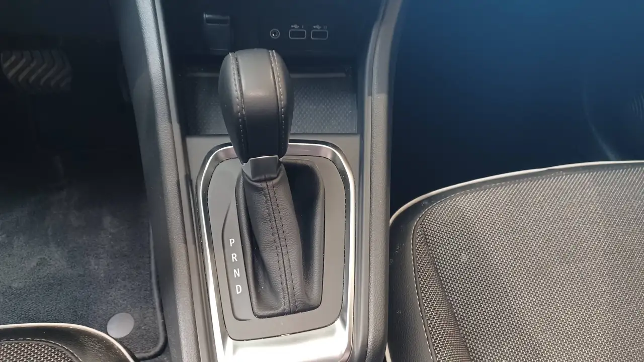 Renault Captur techno mild hybrid 140 EDC, миниатюра 14