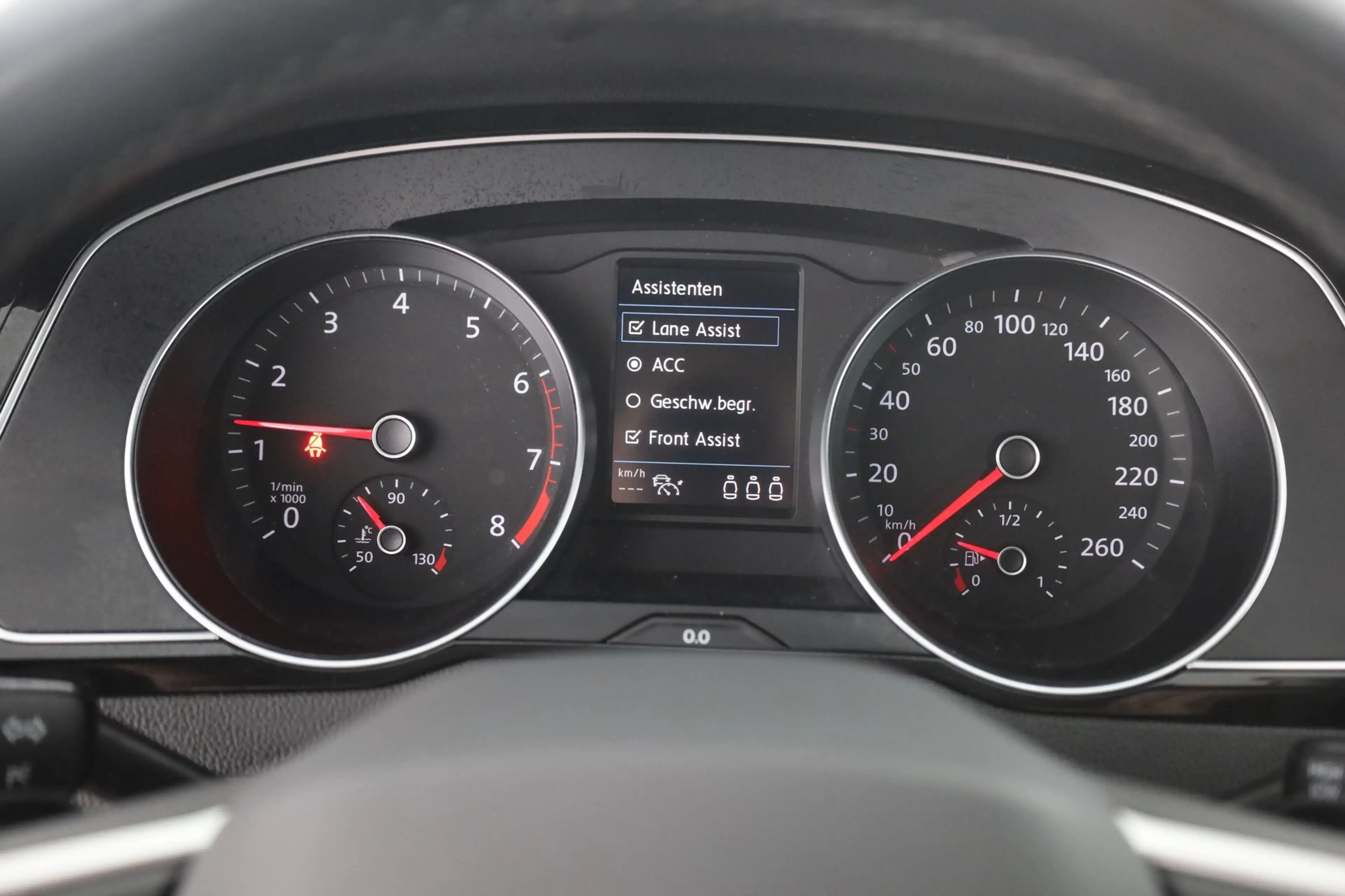 Volkswagen Passat Variant 1.5 TSI DSG LED Navi ACC Tempomat — photo 15