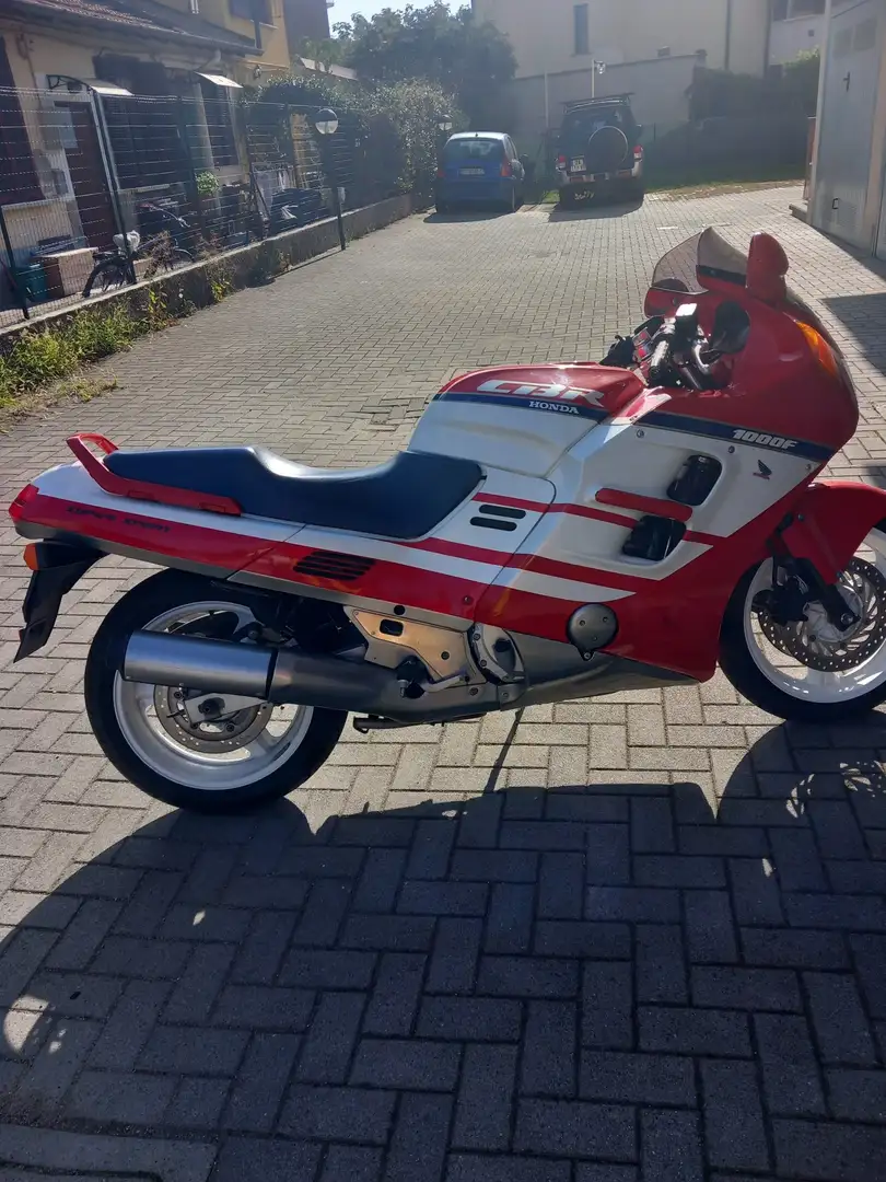 Honda CBR 900 Bílá - 1
