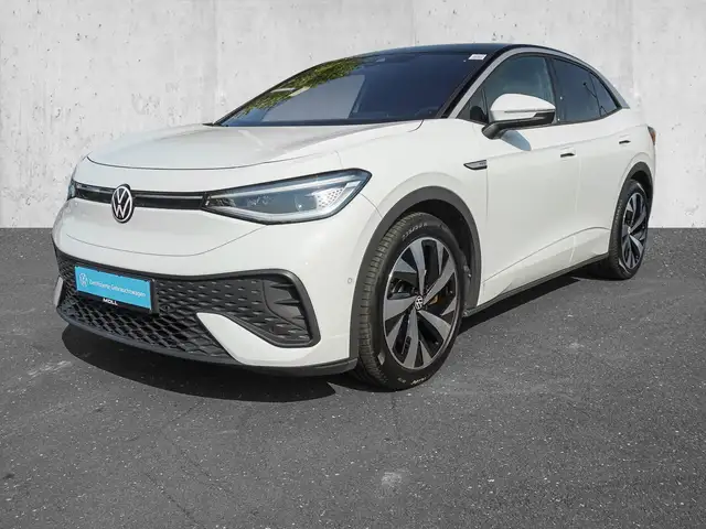 Volkswagen ID.5 view 2