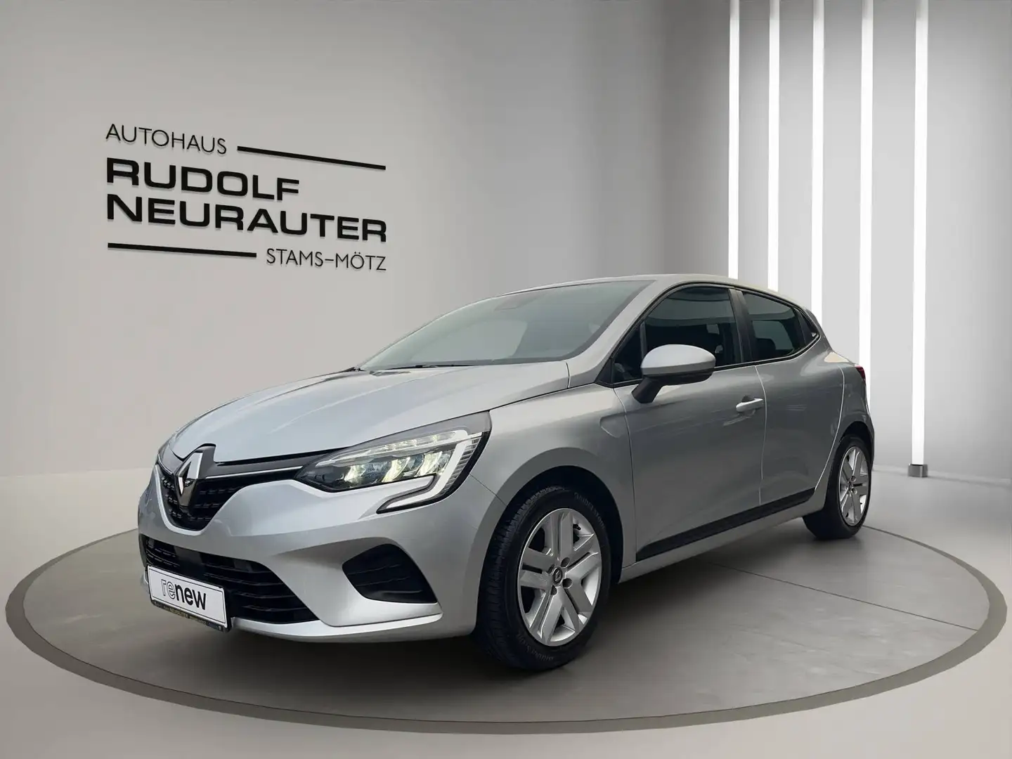 Renault Clio Zen Silber - 1