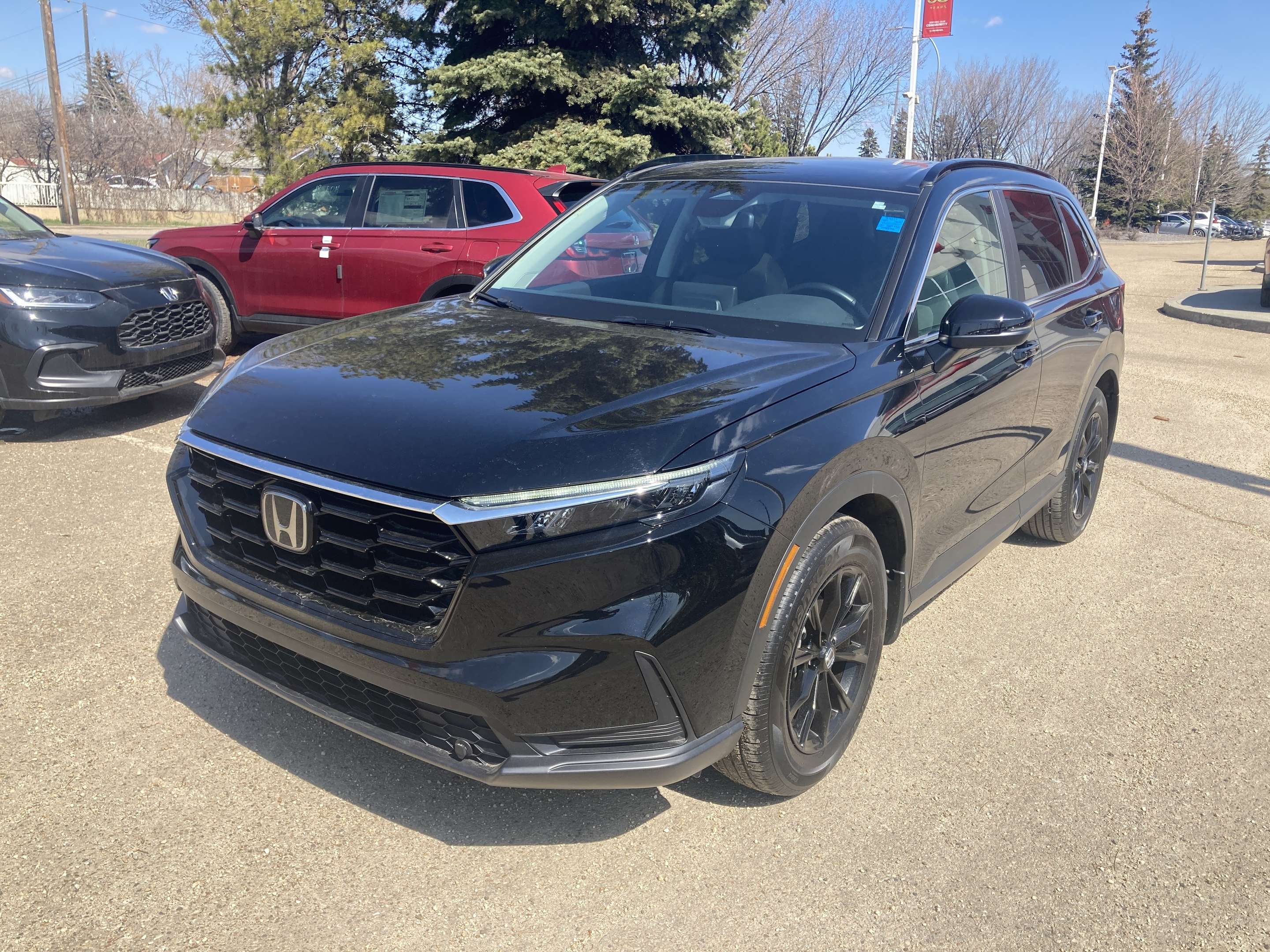 used 2025 Honda CR-V car, priced at $40,900