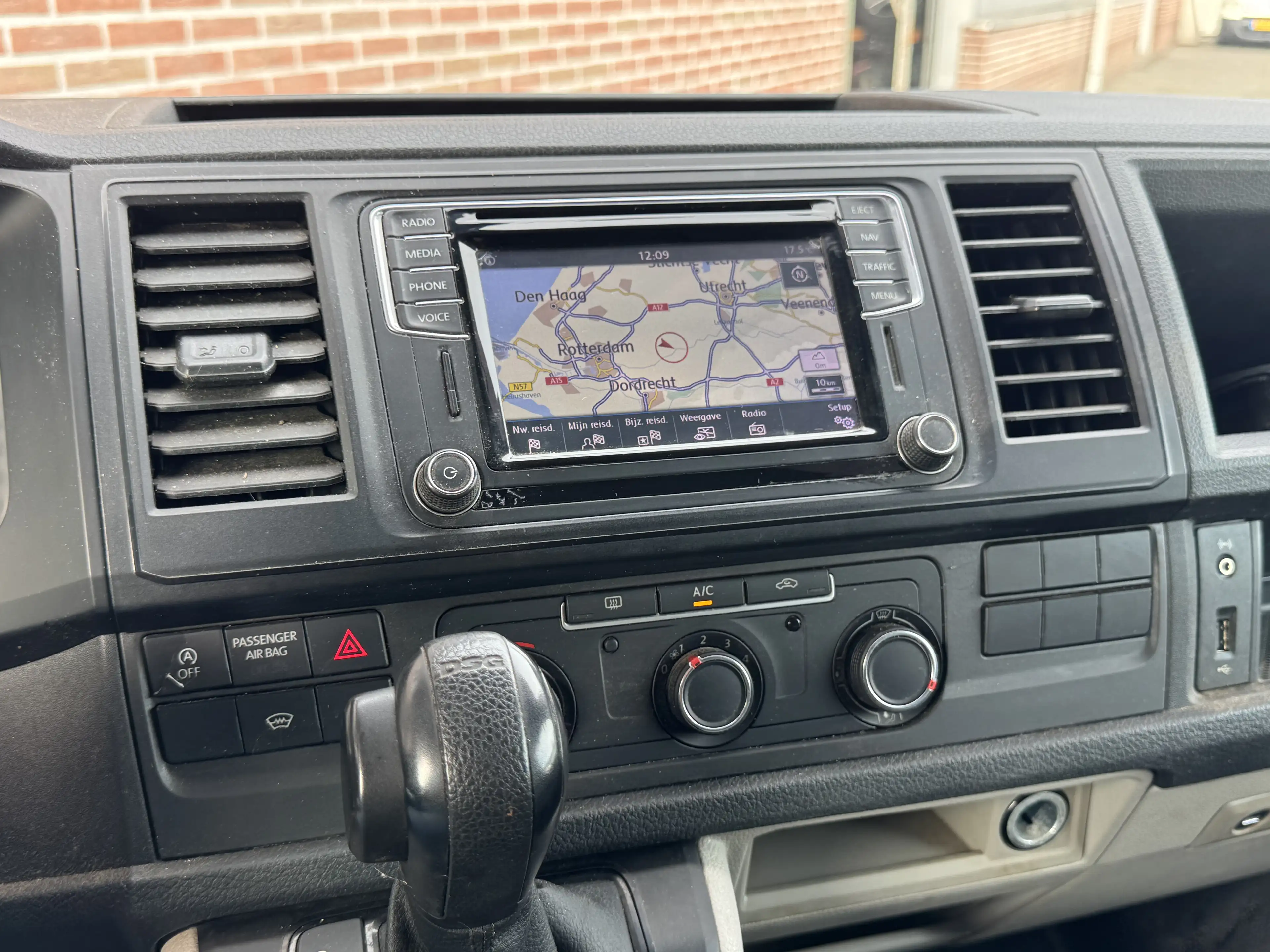 Volkswagen Transporter 2.0 TDI DSG | Lang 3-Pers | Airco | Cruise | Navi — photo 14