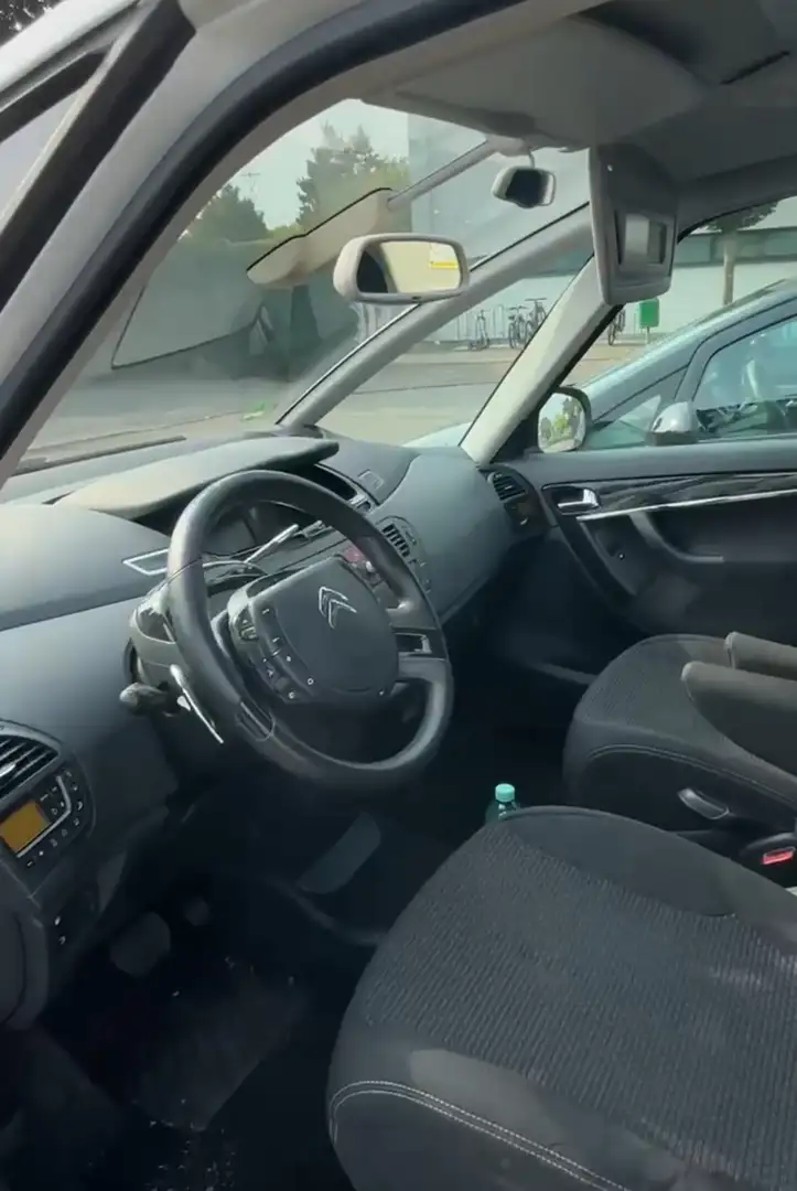 Citroen Grand C4 Picasso THP 155 EGS6 (7-Sitzer) Tendance Weiß - 2