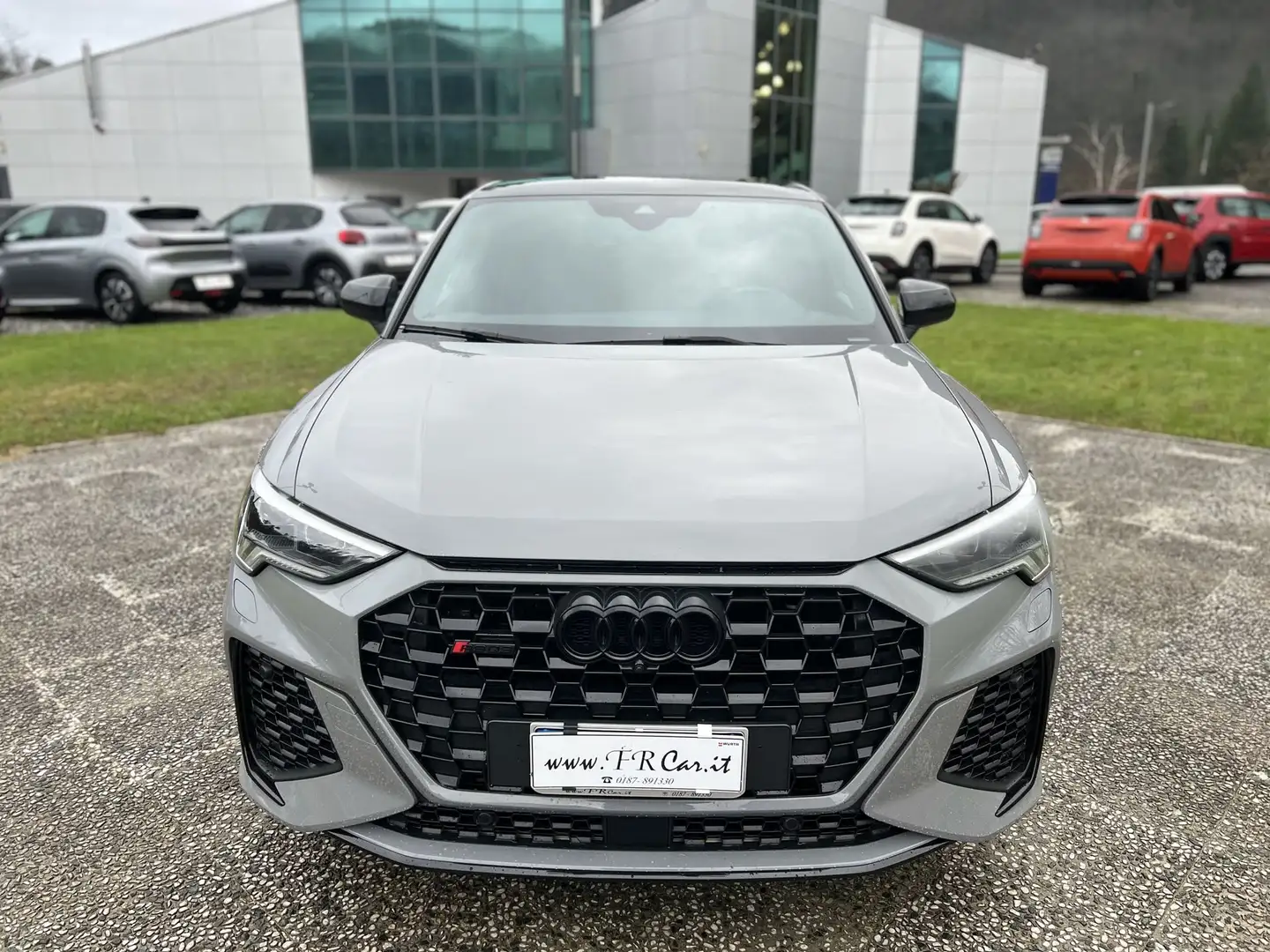 Audi Q3 Sportback RS 2.5 quattro s-tronic Gris - 2
