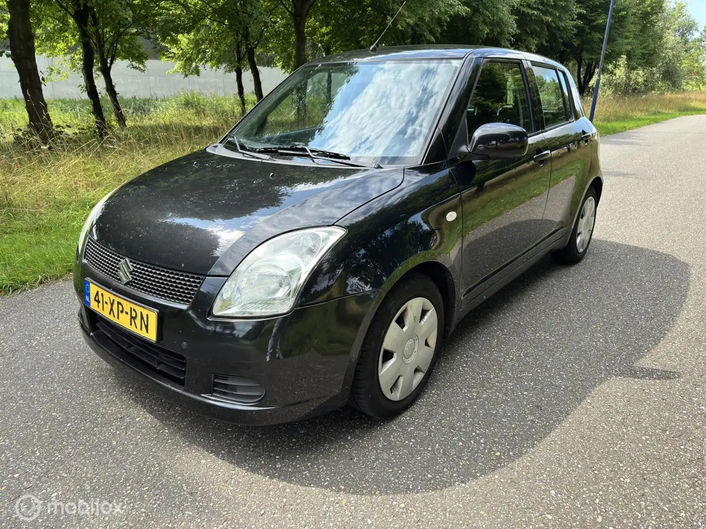 Suzuki Swift 1.3 GLS*NEW APK 08/26*AIRCO* 5 DRS *ELEK. RAMEN Zwart - 1