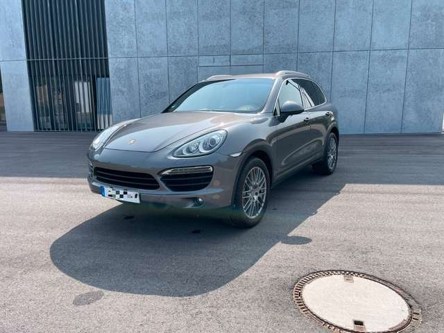 Porsche Cayenne S Hybrid