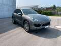 Porsche Cayenne S Hybrid Grau - thumbnail 1